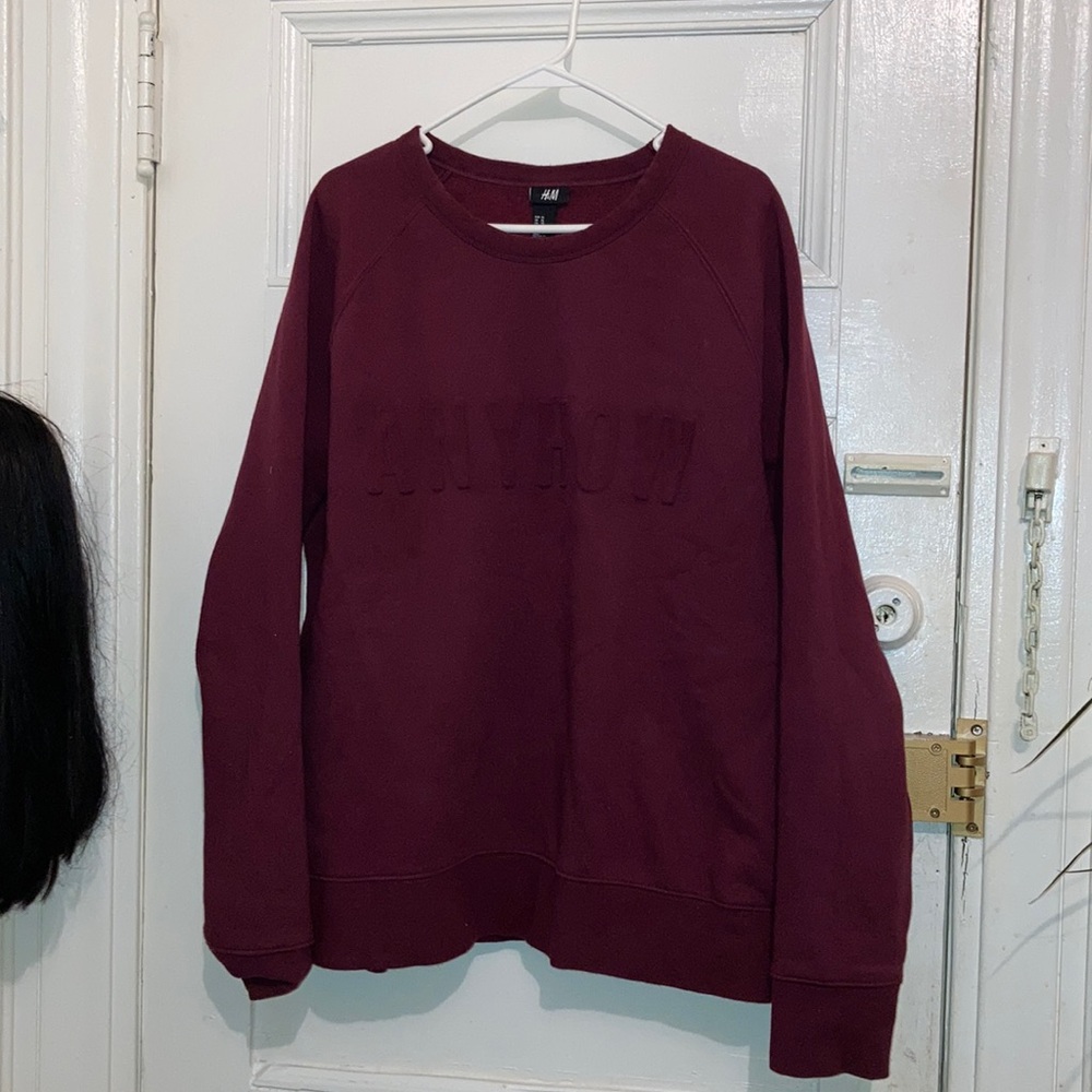 Burgundy pullover